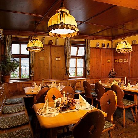 Altdeutsches Gasthaus Roter Hirsch Єна Екстер'єр фото