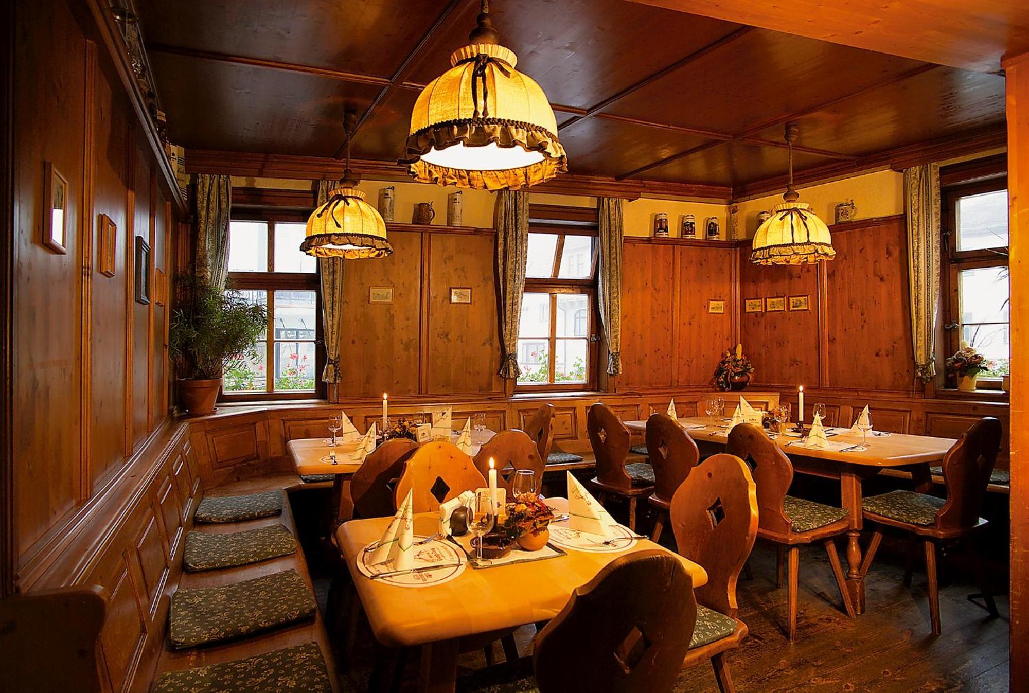 Altdeutsches Gasthaus Roter Hirsch Єна Екстер'єр фото
